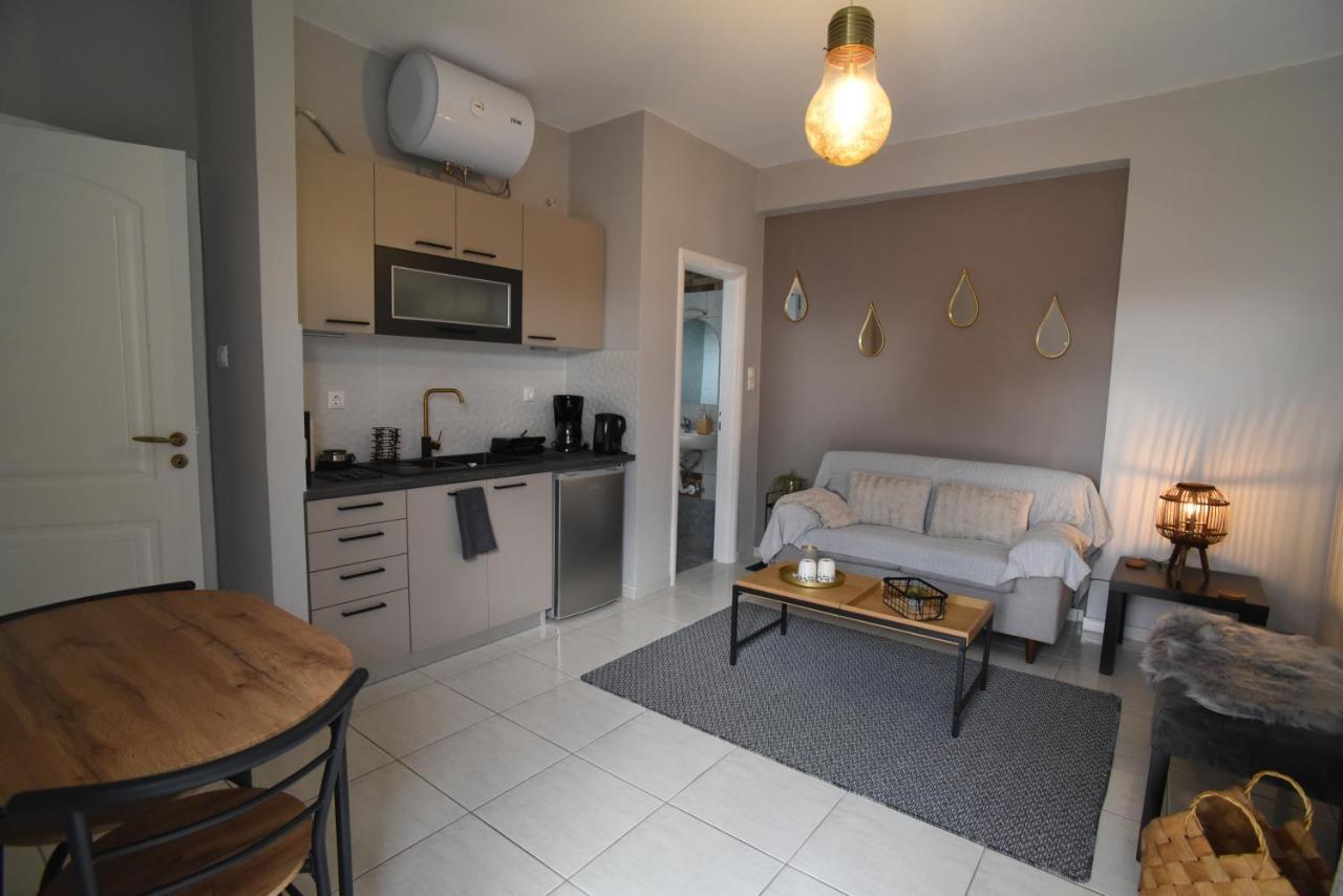 Memory House Apartment Megara Exterior photo